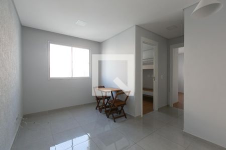 Sala de apartamento para alugar com 2 quartos, 43m² em Jardim Brasilia, São Paulo