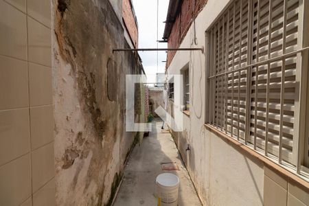 Corredor de casa para alugar com 2 quartos, 250m² em Rio Pequeno, São Paulo