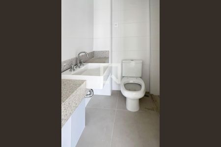 Banheiro de apartamento à venda com 1 quarto, 32m² em Jardim Paulista, São Paulo