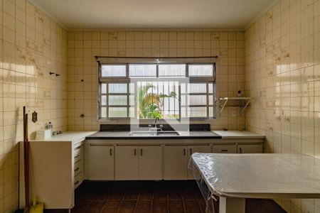 Cozinha de casa à venda com 3 quartos, 222m² em Vila Alexandria, São Paulo