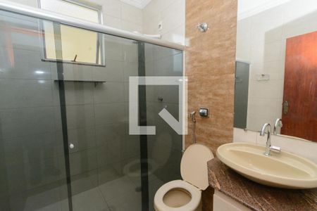 Banheiro Social de apartamento à venda com 3 quartos, 76m² em Santa Cruz Industrial, Contagem