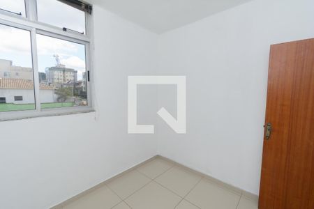 Quarto 3 de apartamento à venda com 3 quartos, 76m² em Santa Cruz Industrial, Contagem