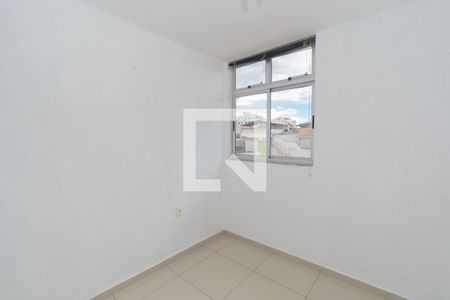 Quarto 3 de apartamento à venda com 3 quartos, 76m² em Santa Cruz Industrial, Contagem