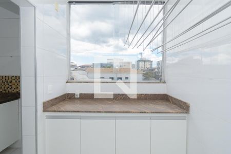 Área de Serviço de apartamento à venda com 3 quartos, 76m² em Santa Cruz Industrial, Contagem