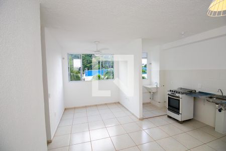 Sala de apartamento para alugar com 2 quartos, 43m² em Vargem Grande, Rio de Janeiro
