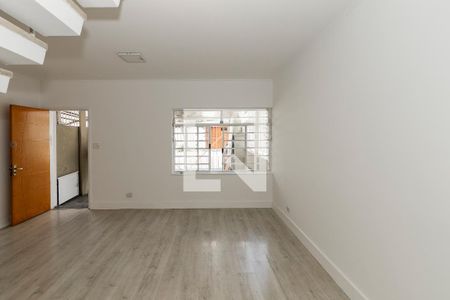 Casa para alugar com 2 quartos, 110m² em Brooklin, São Paulo