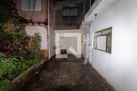 Quintal de casa para alugar com 2 quartos, 110m² em Vila Rio Branco, São Paulo