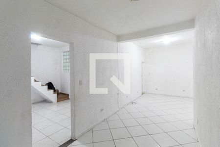 Sala de casa para alugar com 2 quartos, 110m² em Vila Rio Branco, São Paulo