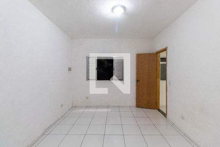 Quarto 1 de casa para alugar com 2 quartos, 110m² em Vila Rio Branco, São Paulo