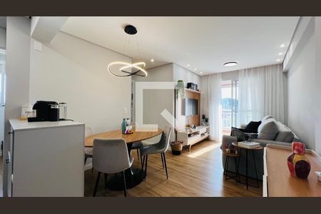 Sala de apartamento à venda com 2 quartos, 57m² em Jardim Vila Galvao, Guarulhos