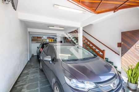 Garagem de casa à venda com 4 quartos, 272m² em Jardim Roberto, Osasco