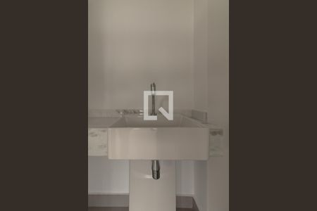 Lavabo de apartamento à venda com 3 quartos, 181m² em Vila Nova Conceição, São Paulo