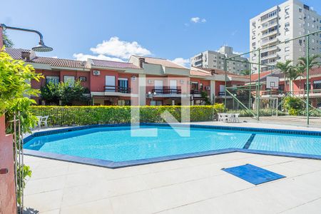 Área comum - Piscina de casa de condomínio à venda com 3 quartos, 180m² em Tristeza, Porto Alegre