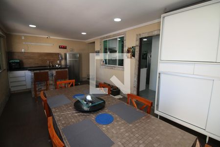 Cozinha e copa de casa à venda com 3 quartos, 200m² em Irajá, Rio de Janeiro