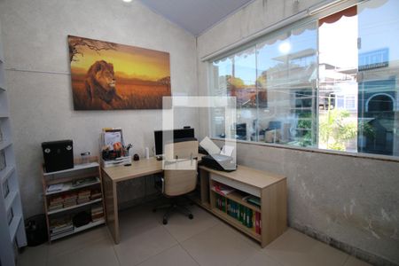 Escritório de casa à venda com 3 quartos, 200m² em Irajá, Rio de Janeiro