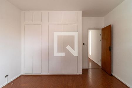 Quarto 1 de casa para alugar com 3 quartos, 162m² em Jardim Vera Cruz, São Paulo