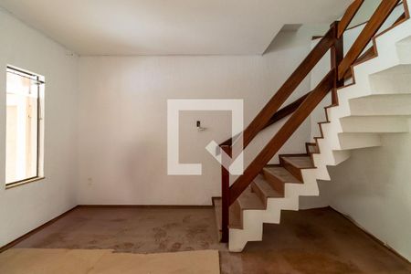 Sala de casa para alugar com 3 quartos, 162m² em Jardim Vera Cruz, São Paulo