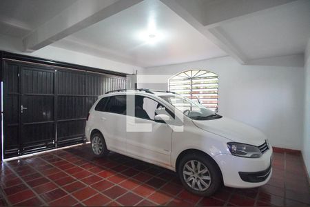 Garagem de casa à venda com 4 quartos, 320m² em Primavera, Novo Hamburgo