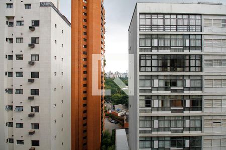 Vista do Quarto 1 de apartamento para alugar com 3 quartos, 160m² em Jardim Paulista, São Paulo