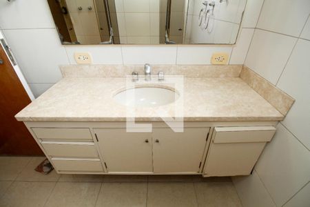 Banheiro da Suíte de apartamento à venda com 3 quartos, 160m² em Jardim Paulista, São Paulo