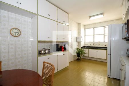 Cozinha de apartamento à venda com 3 quartos, 160m² em Jardim Paulista, São Paulo