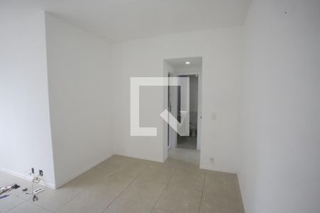 Sala de apartamento à venda com 2 quartos, 60m² em Tanque, Rio de Janeiro