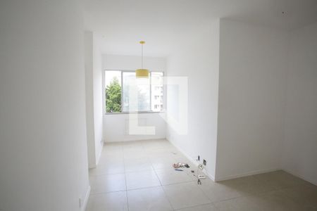 Sala de apartamento à venda com 2 quartos, 60m² em Tanque, Rio de Janeiro