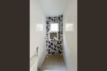 Banheiro de apartamento à venda com 1 quarto, 36m² em Vila Pereira Cerca, São Paulo