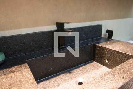 Banheiro 2 de apartamento à venda com 2 quartos, 67m² em Barra Funda, São Paulo