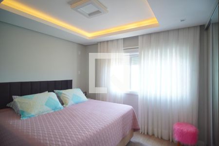 Suíte de apartamento à venda com 2 quartos, 75m² em Jardim Sabará, Porto Alegre