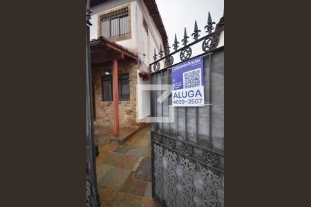 Placa instalada de casa à venda com 2 quartos, 72m² em Campo Grande, Rio de Janeiro
