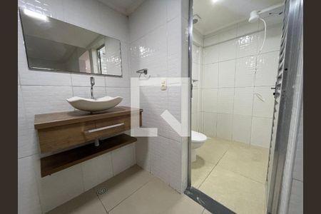 Banheiro Social de kitnet/studio para alugar com 1 quarto, 30m² em Vila Butantã, São Paulo