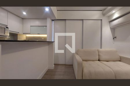 Sala de kitnet/studio à venda com 1 quarto, 37m² em Indianópolis, São Paulo