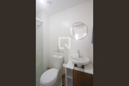 Banheiro de apartamento para alugar com 1 quarto, 27m² em Jardim Mirante, São Paulo