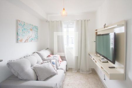Sala de apartamento para alugar com 1 quarto, 27m² em Jardim Mirante, São Paulo