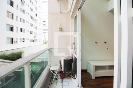 Varanda da Sala de apartamento à venda com 1 quarto, 45m² em Indianópolis, São Paulo
