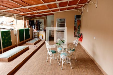 Área comum de casa à venda com 2 quartos, 125m² em Veloso, Osasco