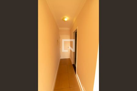  Corredor de apartamento à venda com 3 quartos, 89m² em Centro Comercial Jubran, Barueri