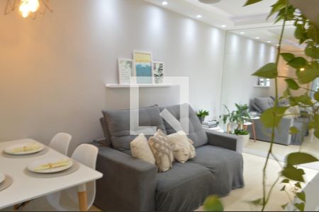 Sala de apartamento à venda com 2 quartos, 45m² em Taquara, Rio de Janeiro