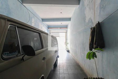 Garagem de casa à venda com 5 quartos, 125m² em Conjunto Promorar Sapopemba, São Paulo