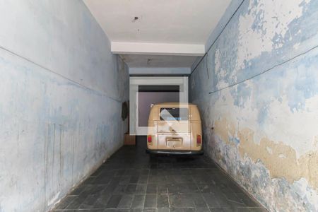 Garagem de casa à venda com 5 quartos, 125m² em Conjunto Promorar Sapopemba, São Paulo