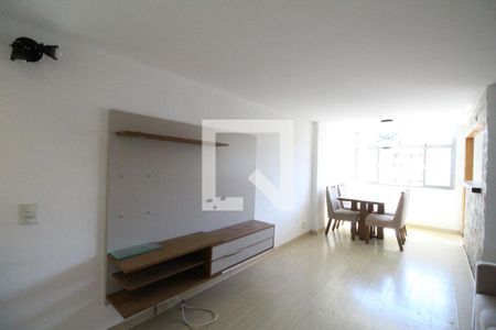 Sala de apartamento para alugar com 2 quartos, 72m² em Taquara, Rio de Janeiro