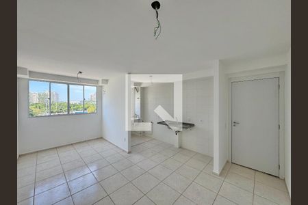 Sala de apartamento à venda com 2 quartos, 45m² em Recreio dos Bandeirantes, Rio de Janeiro