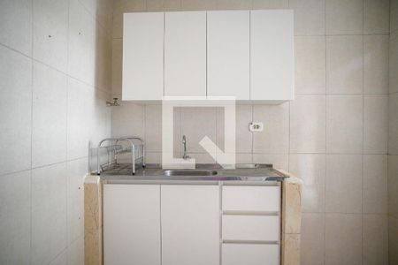 Cozinha de casa para alugar com 1 quarto, 50m² em Jardim Vergueiro, São Paulo