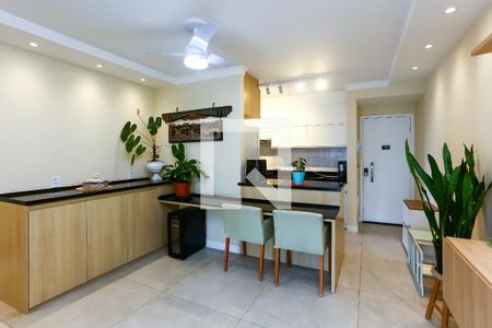 Sala de apartamento à venda com 2 quartos, 91m² em Vila Andrade, São Paulo