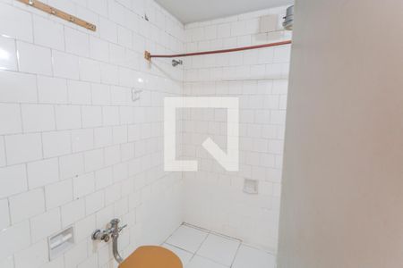 Banheiro Social de apartamento para alugar com 1 quarto, 28m² em Funcionários, Belo Horizonte