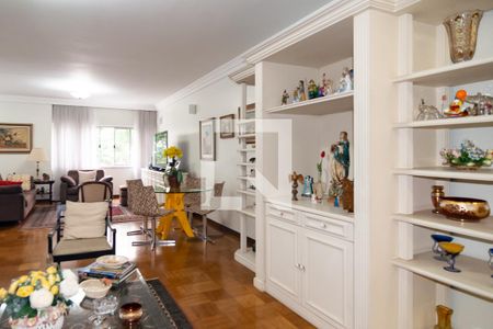 Sala  de apartamento à venda com 3 quartos, 268m² em Morro dos Ingleses, São Paulo