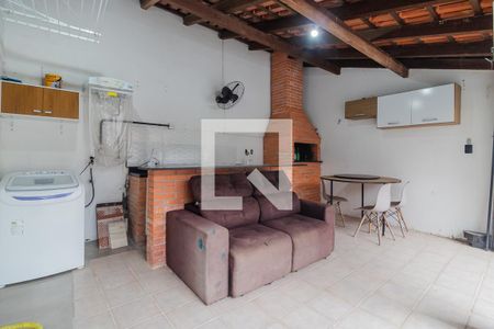 Quintal de casa à venda com 4 quartos, 255m² em Glória, Porto Alegre