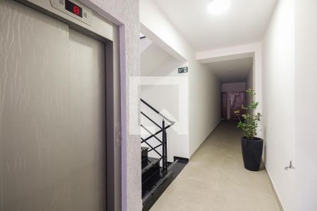 Condomínio de apartamento para alugar com 2 quartos, 50m² em Vila Carrão, São Paulo