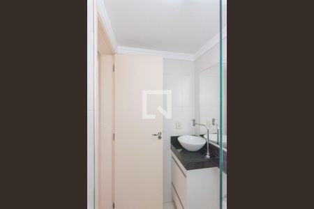 Banheiro de apartamento para alugar com 3 quartos, 60m² em Jardim Anton Von Zuben, Campinas